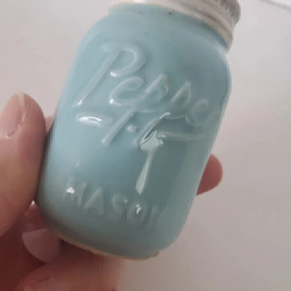 Vintage MASON JAR Salt & Pepper Shakers Baby Robin's Egg Blue Spring‎ Pastel - Picture 3 of 6